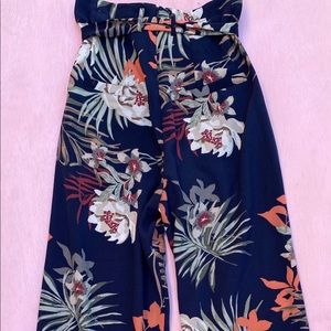 please check out my website at flawlizzfashion.com